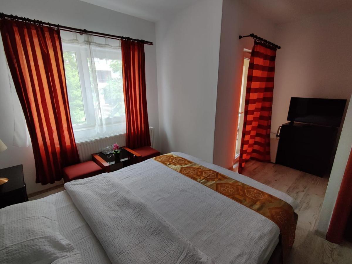 Pension Casa Samurai Brasov Luaran gambar