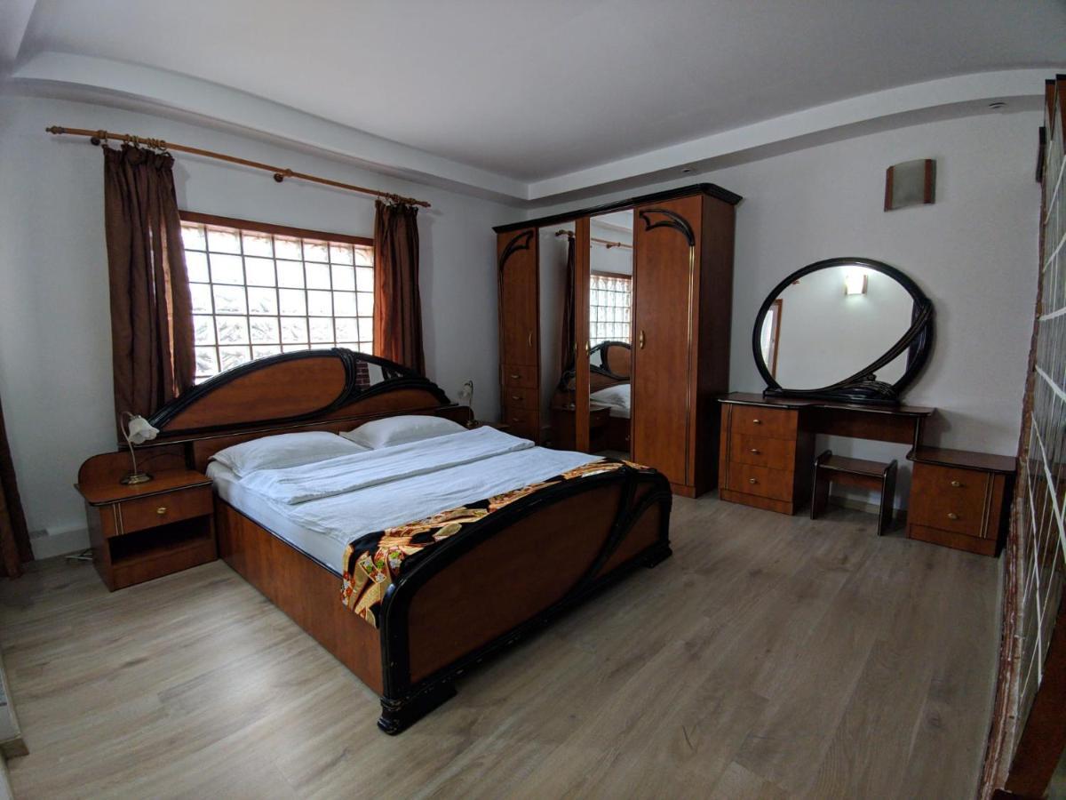 Pension Casa Samurai Brasov Luaran gambar