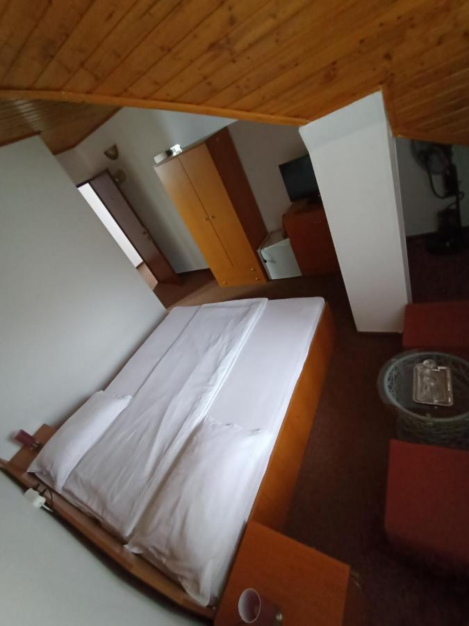 Pension Casa Samurai Brasov Luaran gambar