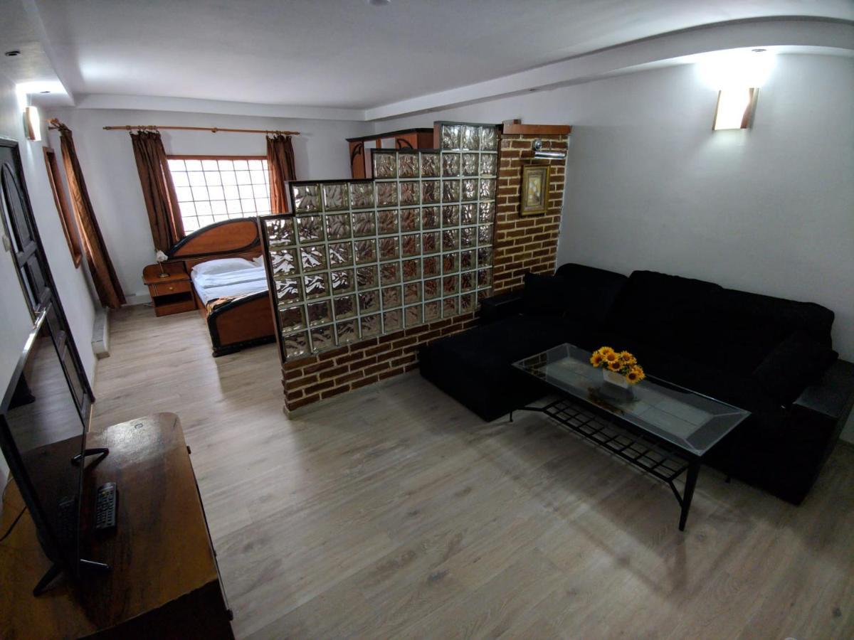 Pension Casa Samurai Brasov Luaran gambar