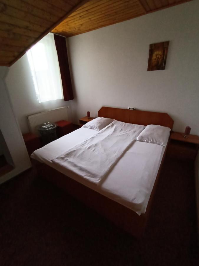 Pension Casa Samurai Brasov Luaran gambar