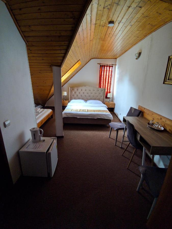 Pension Casa Samurai Brasov Luaran gambar