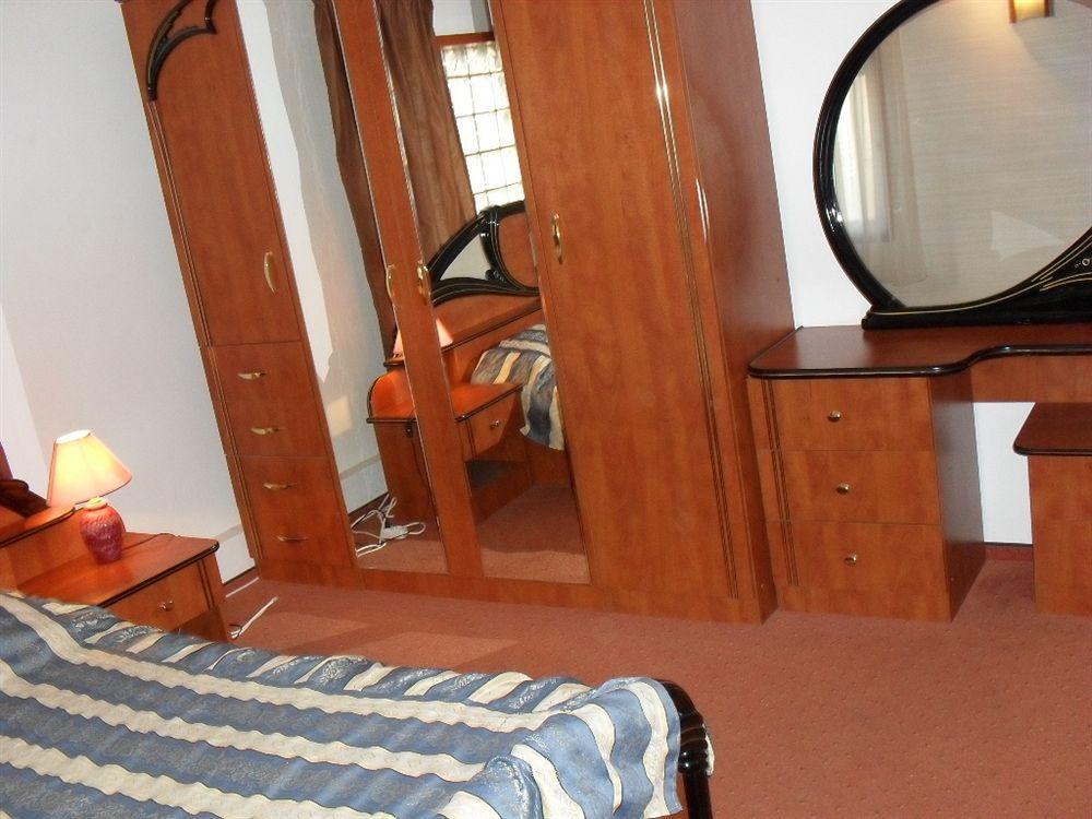 Pension Casa Samurai Brasov Luaran gambar