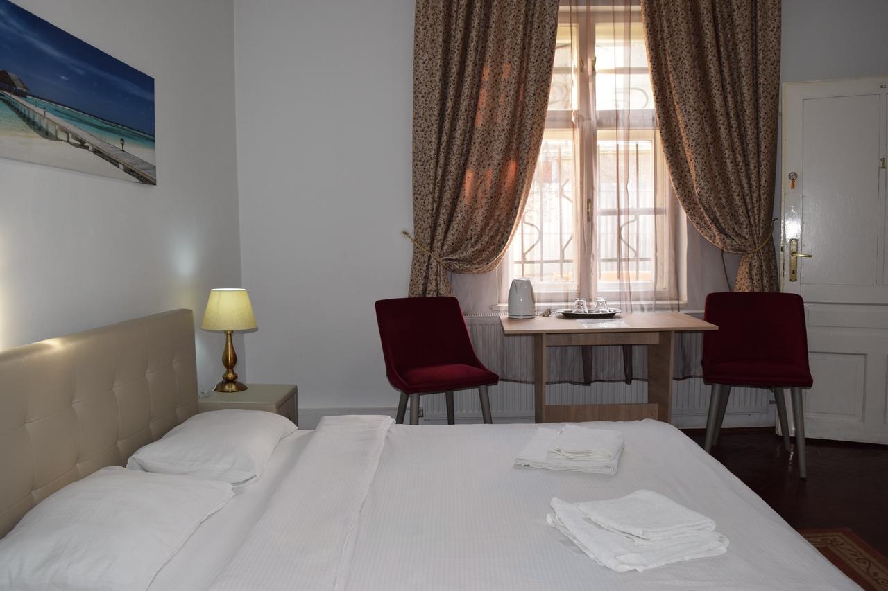 Pension Casa Samurai Brasov Luaran gambar